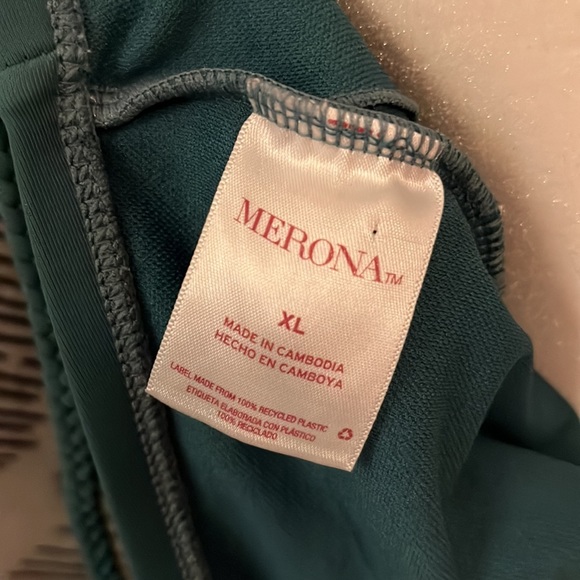 Merona swimsuit - Picture 5 of 7